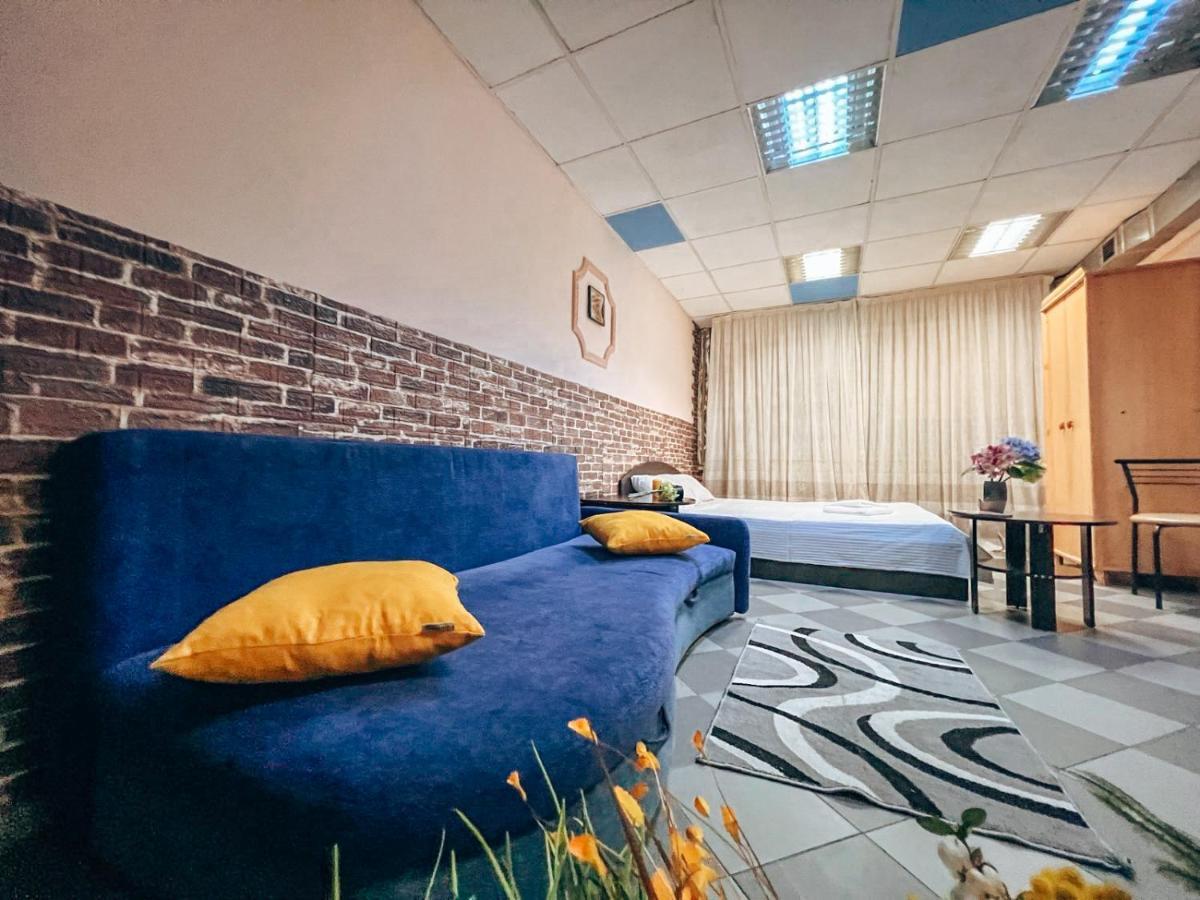 Guest House On Saksahanskoho Street Kyiv Exterior photo